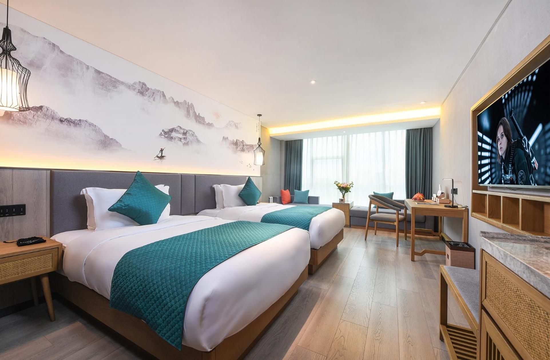 Mehood Lestie International Hotel Nancun Wanbo Metro Station Branch - Free Shuttle Bus To Canton Fair Complex During Canton Fair Period & Free Breakfast & Free Afternoon Tea & Free Midnight Snack & Free Vpn Internet Access Zewnętrze zdjęcie