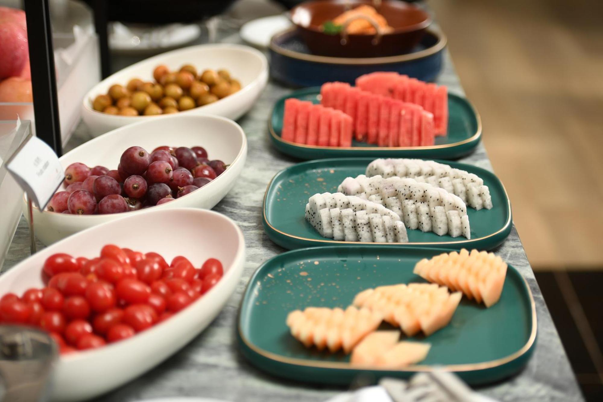 Mehood Lestie International Hotel Nancun Wanbo Metro Station Branch - Free Shuttle Bus To Canton Fair Complex During Canton Fair Period & Free Breakfast & Free Afternoon Tea & Free Midnight Snack & Free Vpn Internet Access Zewnętrze zdjęcie